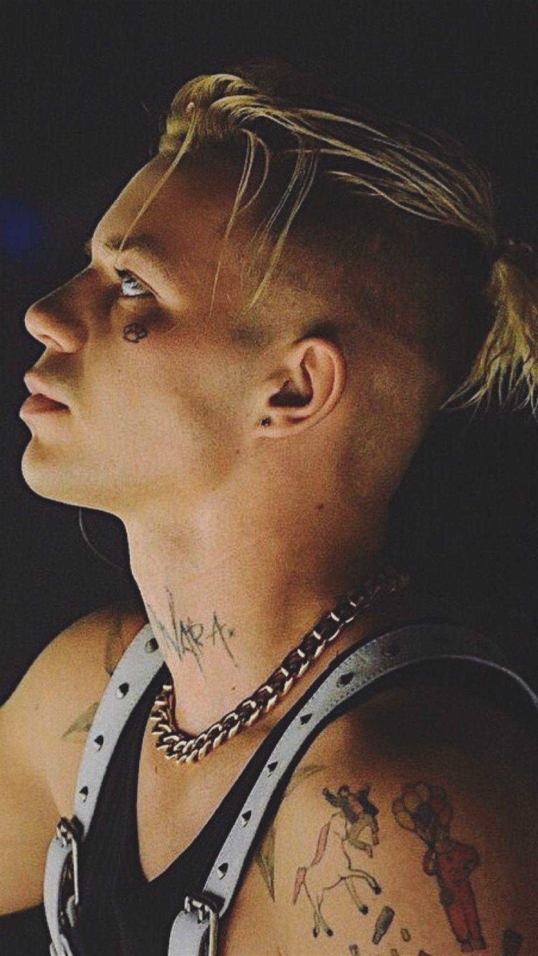 1080x1920   Пин от пользователя ирина на доску элджей (ALLJ) | Мужские лица, Фотографии Дыма, Знаменитости 