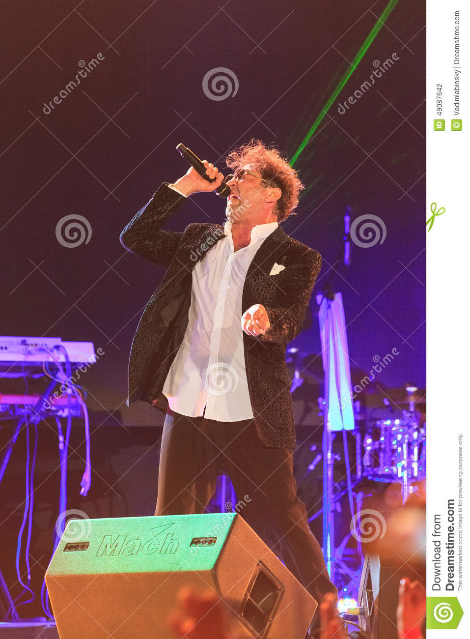 957x1300  Grigory Leps Фото 48 из 57 фото, обои - Фотография # 1293372 - ThePlace2