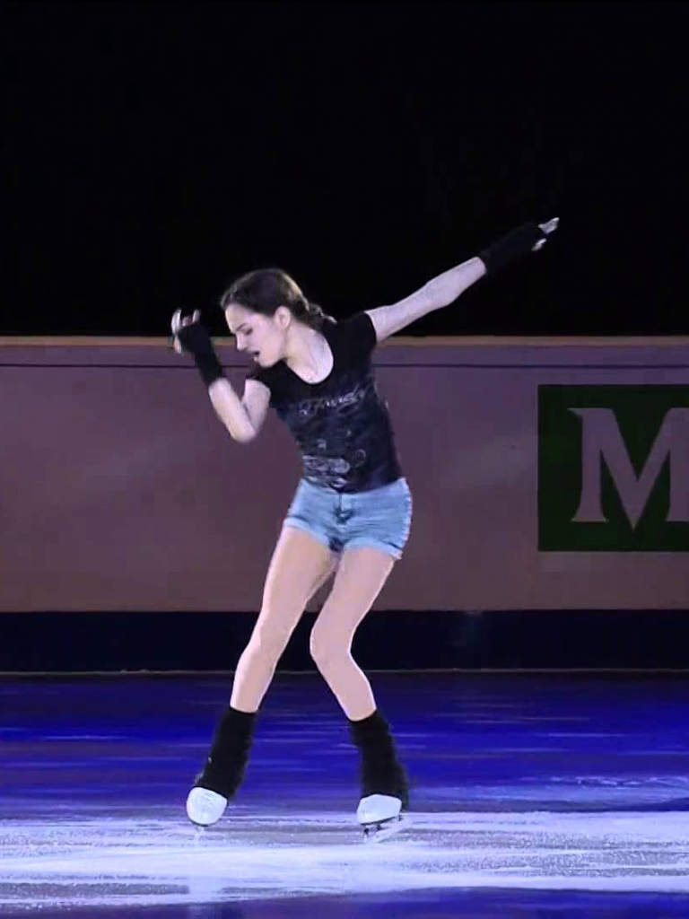 768x1024  Picture Evgenia Meddedeva