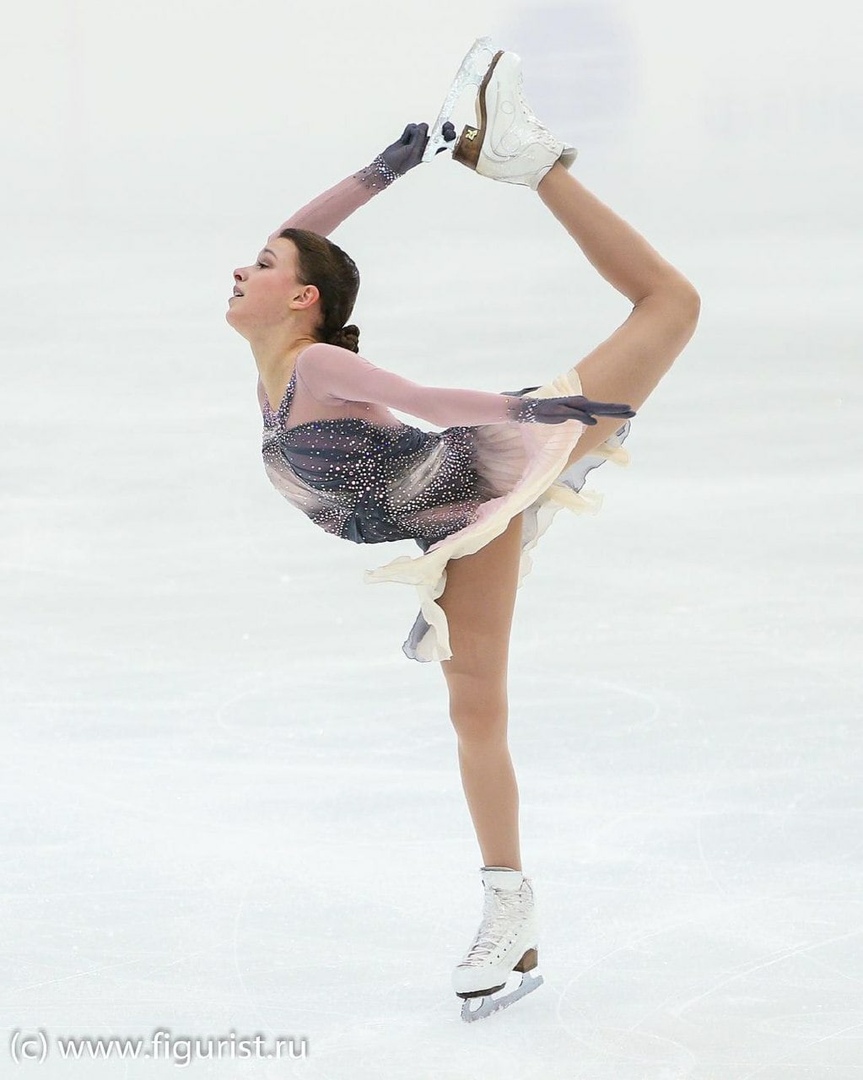 863x1080  meet Русская фигурированная фигуристами зимних Олимпийских игр 2022 (фотографии + видео) - Россия вне 