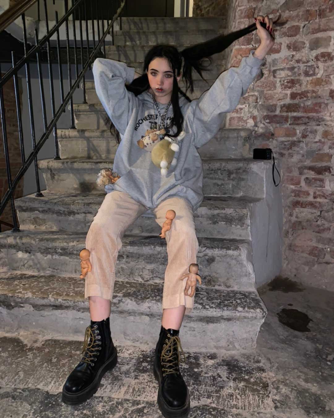 1080x1350   Карина Егамедиева (@karrambaby) | Фотографии и наряды на 21 Кнопки 