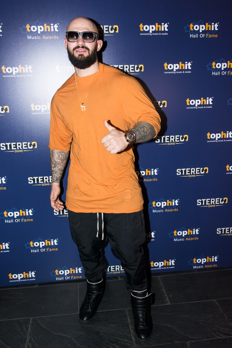 800x1200  Geegun Фото 16 из 59 фото, обои - Picke2