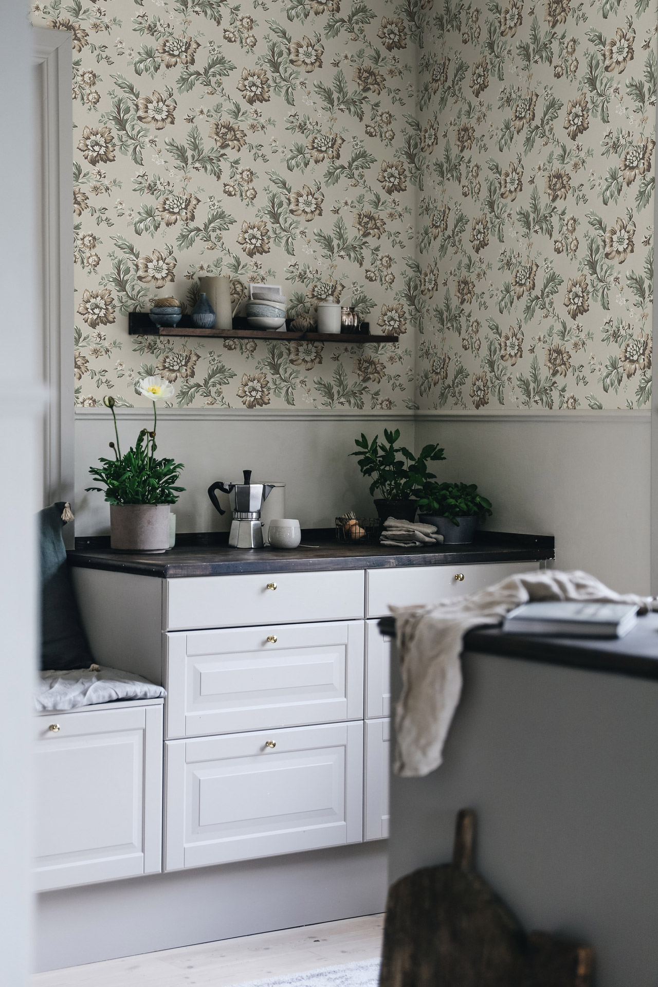 1280x1920  AMICIA - WATTS WESTMINSTER