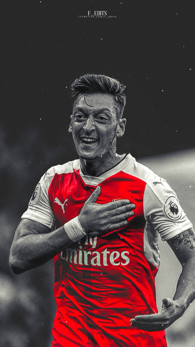 674x1200  Fredrik в Twitter: \ "Mesut Ozil на мобильном #AFC - RTS ценили HTTPS: // T.co/2k81yifpwz \ "/ Twitter