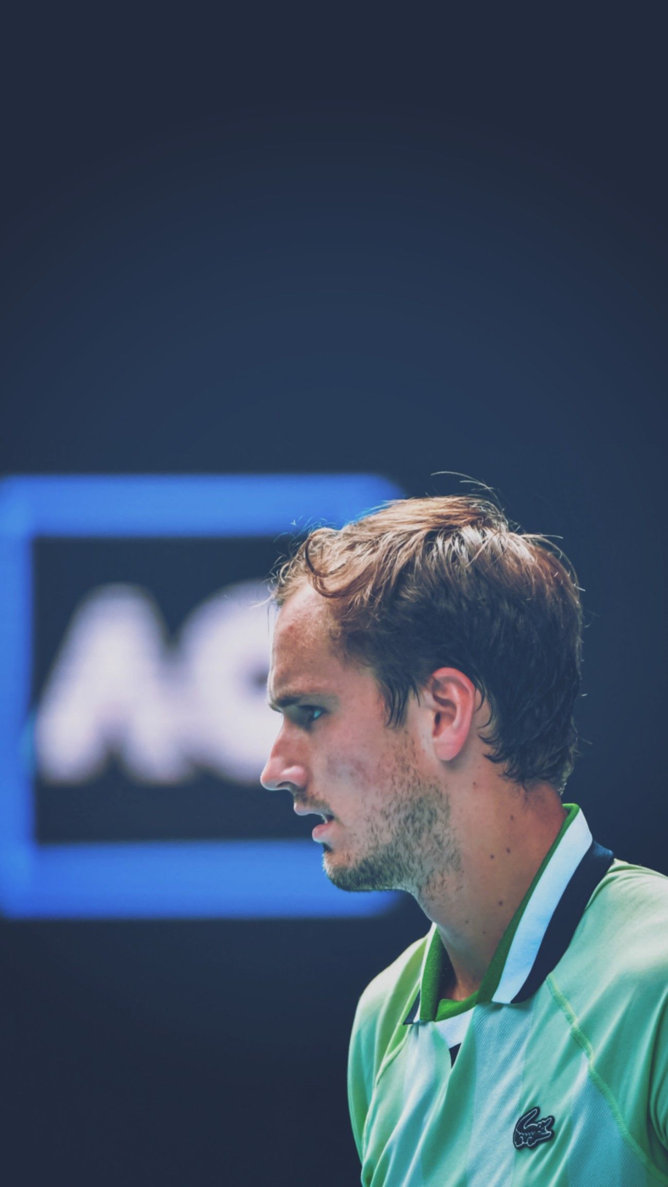 1299x2309  Photos: 2020 Nitto ATP Финал SF Rafael Nadal против Даниил Медведева - Ищете теннис и ракетку спортивные международные новости? - RackeTstar