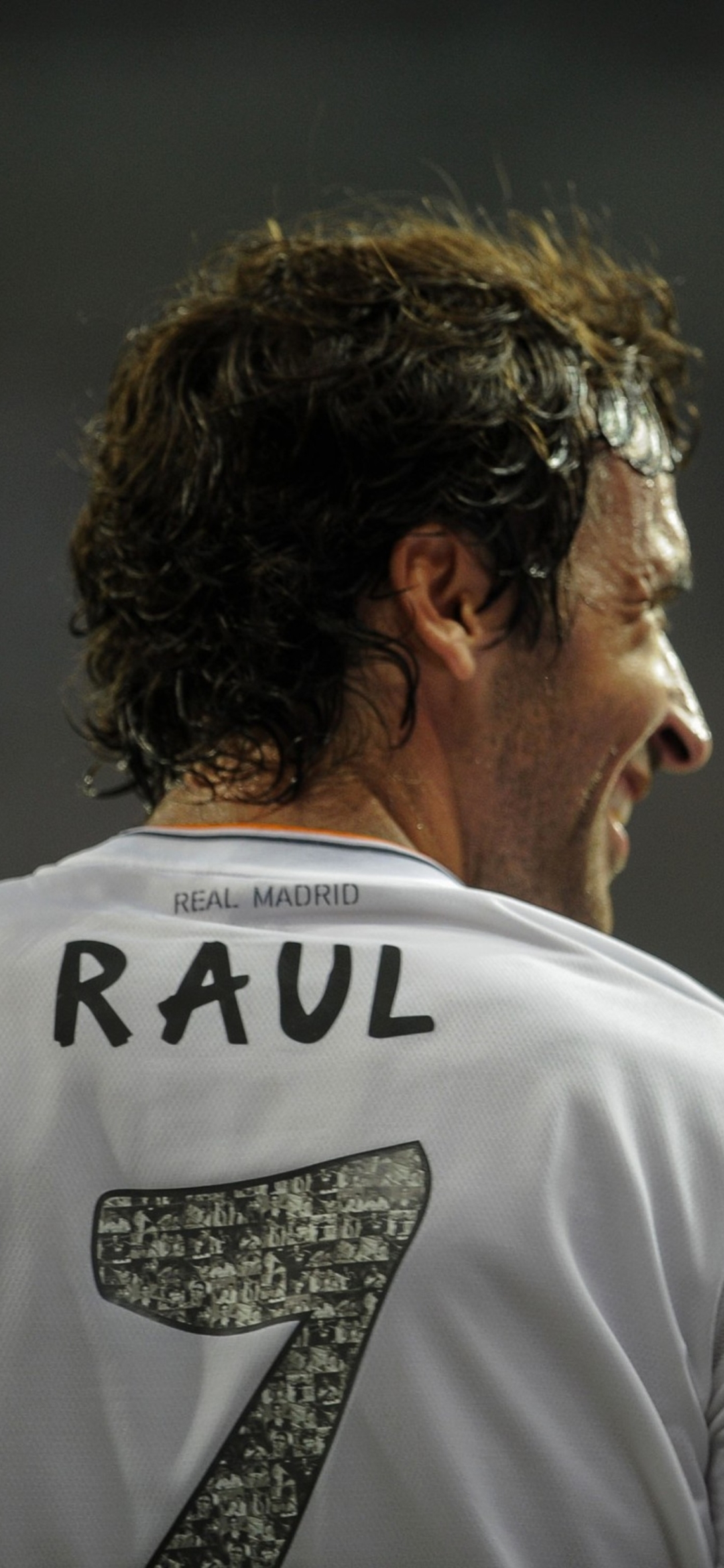 1080x2340  Sports raúl González Blanco - Mobile Abyss