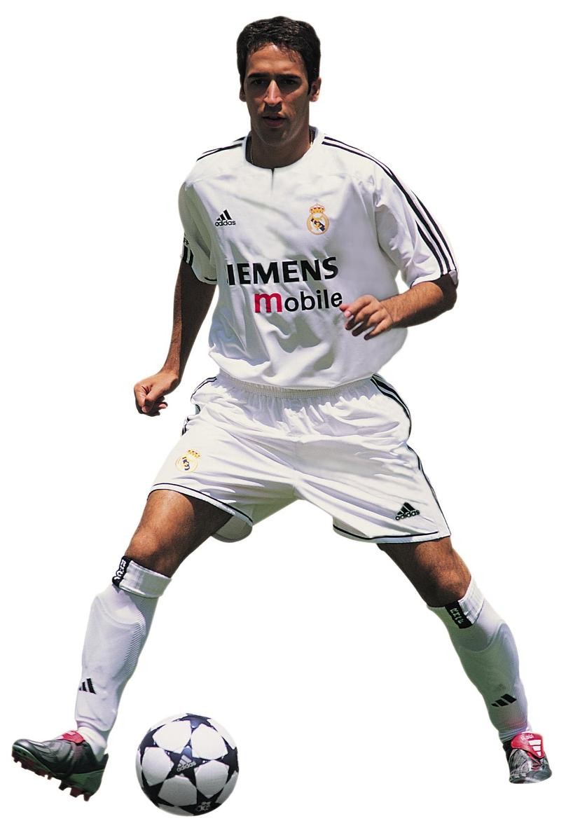 808x1182  raul Gonzalez Blanco фото 48 из 68 фото, обои - Photo # 559853 - ThePlace2