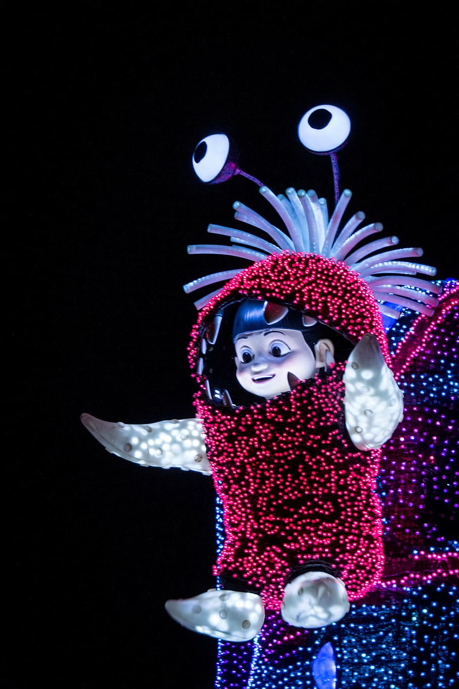 910x1367  IPHONEXPAPERS - AB18-Wallpaper-Disney-Fly-Illust 