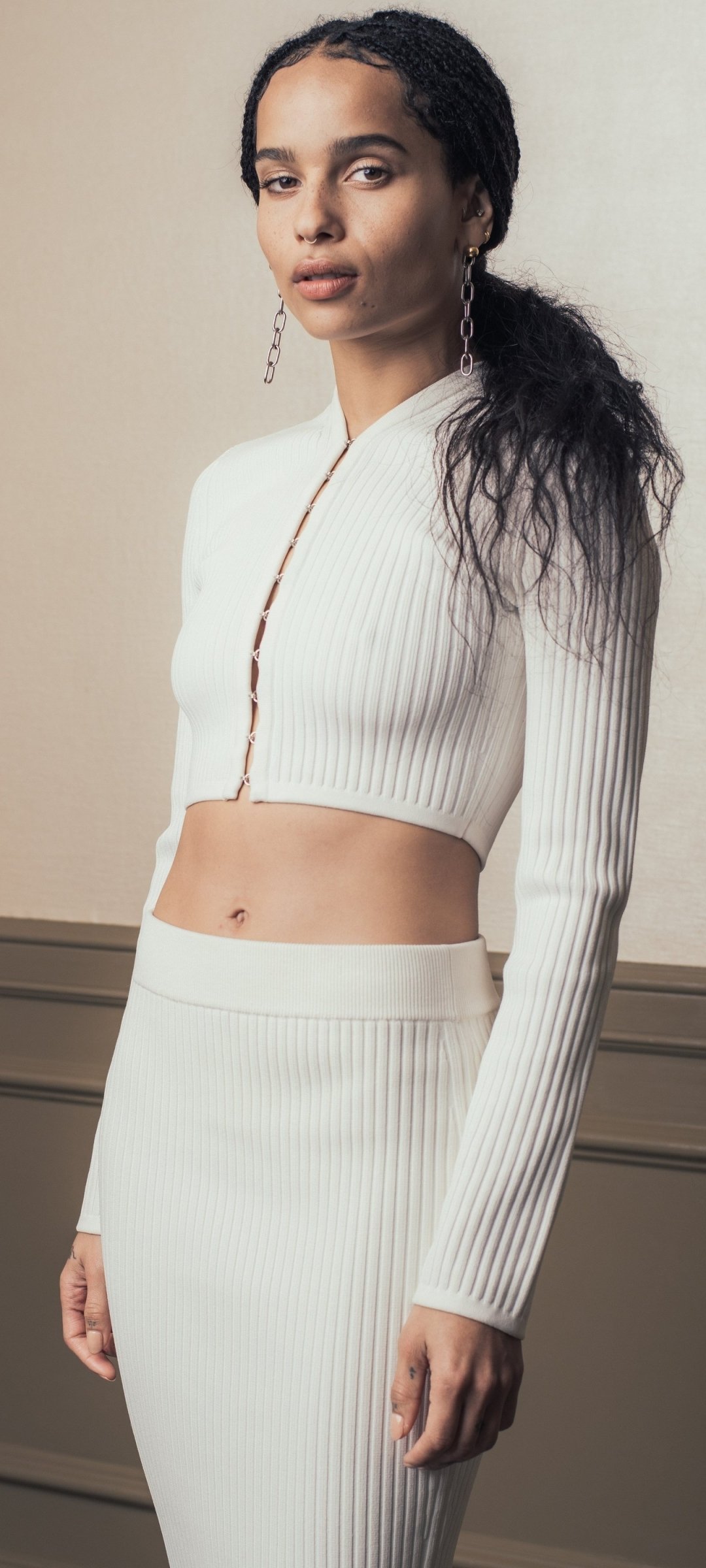 1080x2400  1125x2436 Zoe Kravitz instyle журнал IPhone XS, iPhone 10, iPhone x HD 4k обои, изображения, фоны, фото и фотографии 