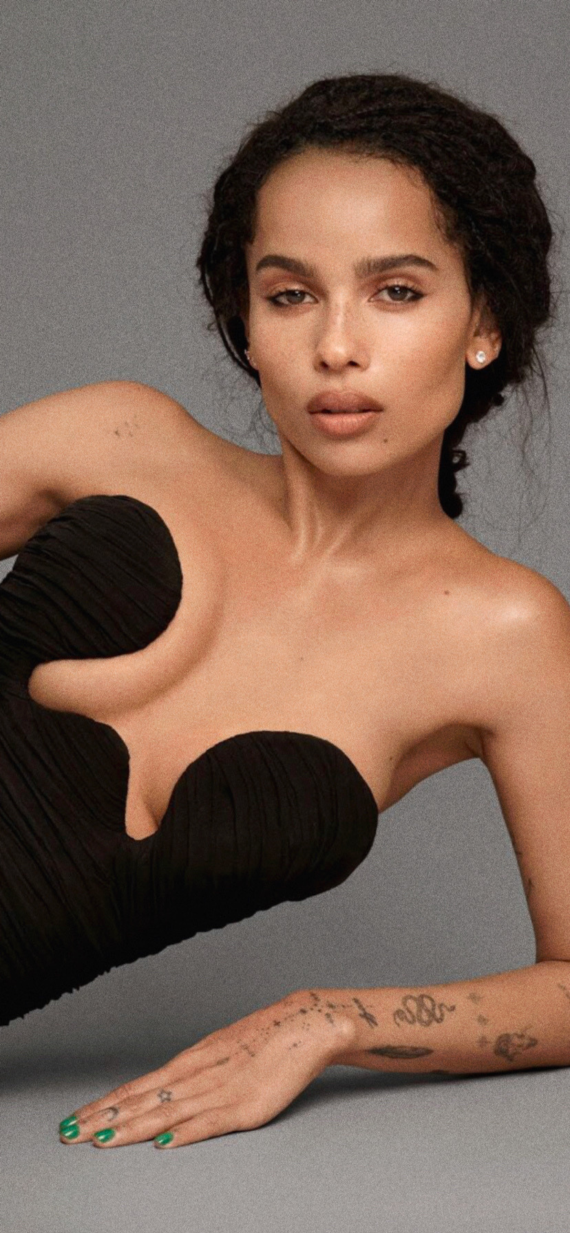 828x1792   zoë kravitz, как или реблог照片 从 Рубетта |照片 图像 图像 