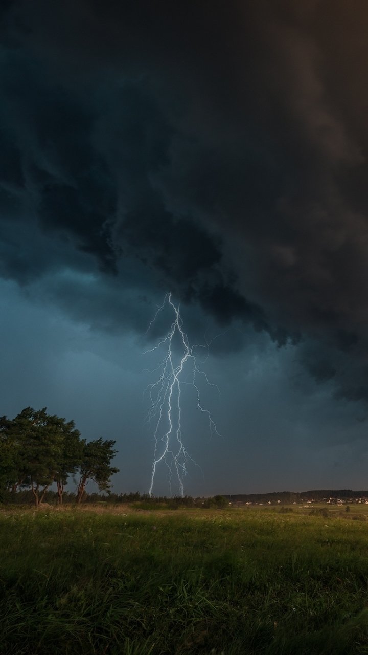 720x1280   _church Stormingorning 4K Ultra HD на мобильном Splash aTher astrash # 5.2791 _ Apk download