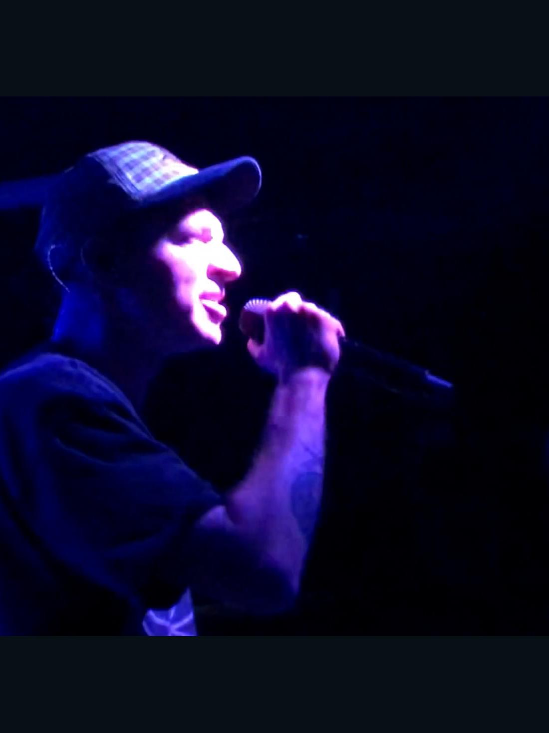 1100x1467  my Возьмите на серьезных Джонс, являющиеся сутенеркой (предупреждение: это давно читается): R / Rapbattles 