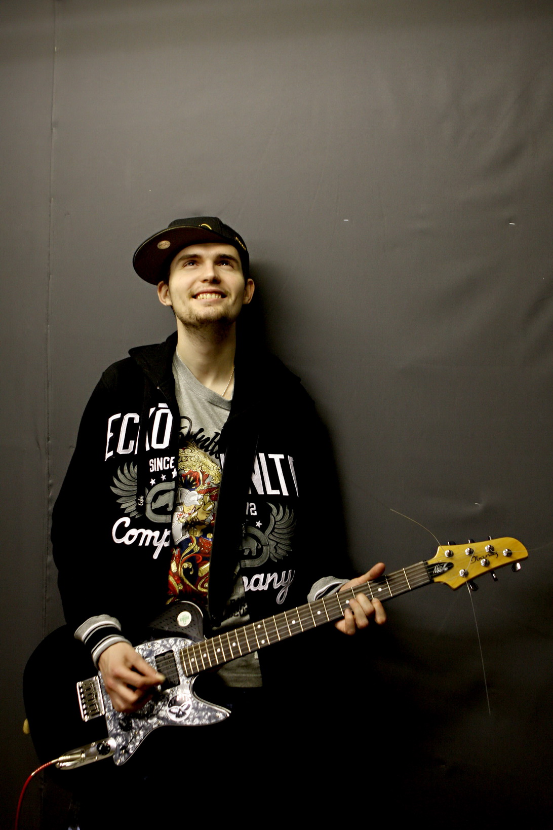 1092x1638   Песни Oxxxymiron и Nozeize MC проверит СК России - Новости на kp.ua 