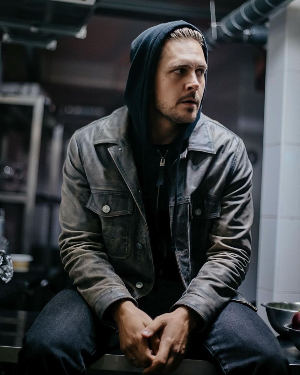 960x1200  bikovic высокого разрешения stock photography and Images - Alamy