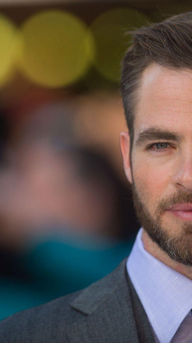 750x1334  download Обои 1080x1920 Крис сосна, Том Харди, актеры ... Фон настольный 