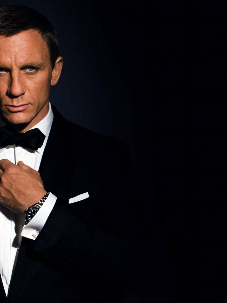 768x1024   Скачать бесплатно Wallpapers James Bond Daniel Craig [1600x1200] Для вашего рабочего стола, мобильный \ U0026 Tablet | Исследуйте 71+ Джеймс Бонд обои Daniel Craig | Джеймс Бонд Даниэль Крейг обои, Джеймс Бонд обои Daniel
