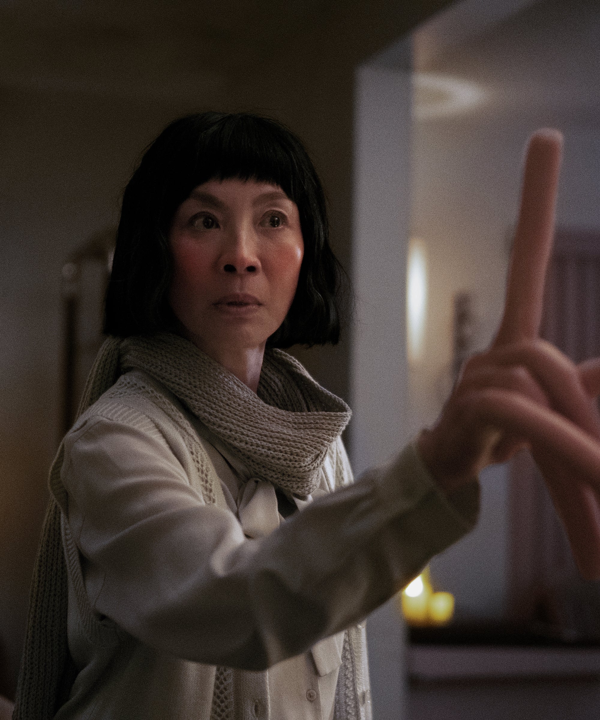 2000x2400   Харри Шум -младший посещает премьеру A24 \ "Все везде ... Новости фото - Getty Images