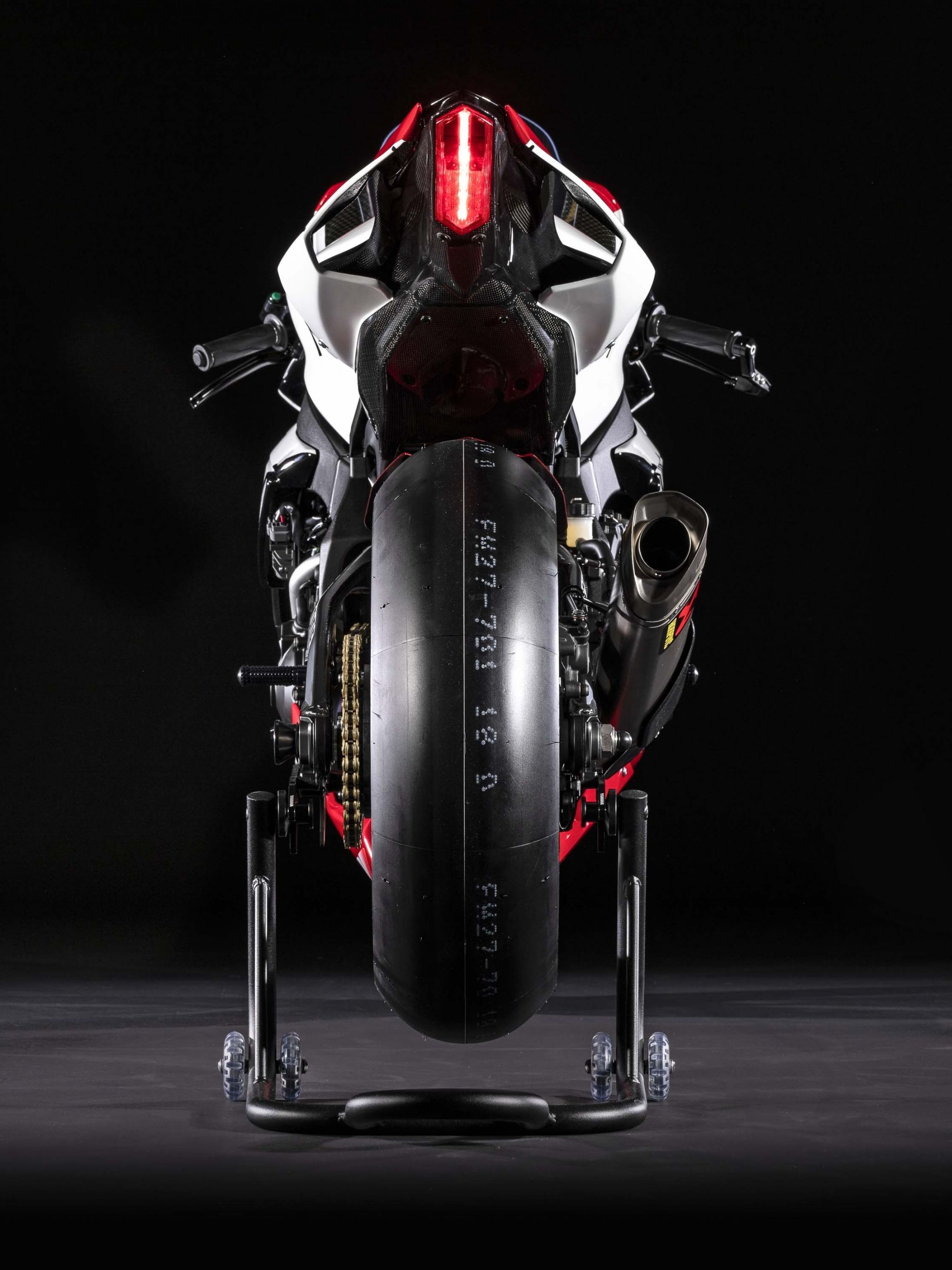 2048x2732 Vehicles Yamaha YZF -R1 - Мобильный Abyss