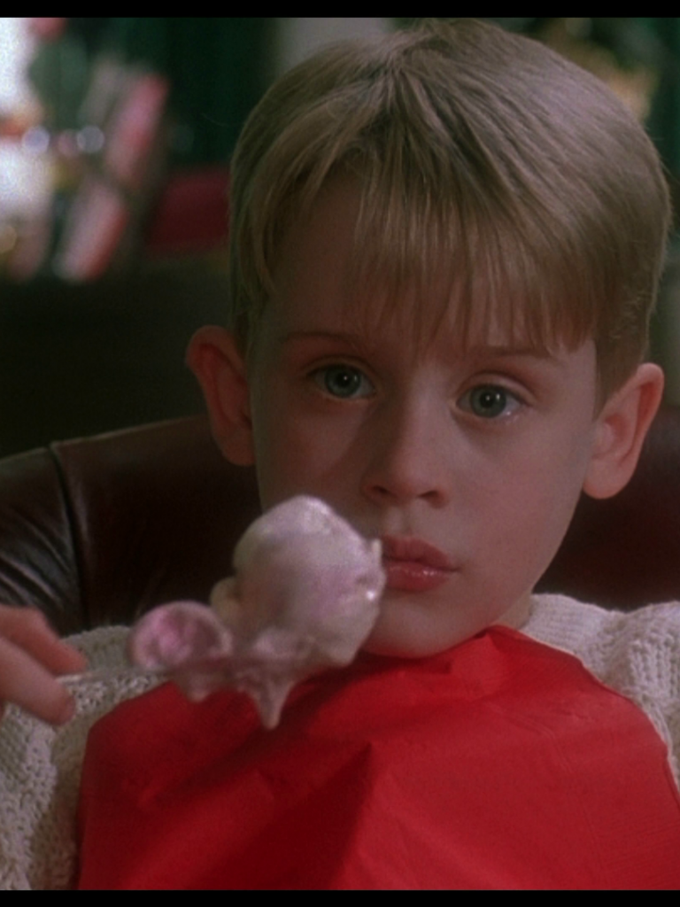 768x1024  full HD Цитата лучше быть одинокими.白黒 の 写真, 壁紙 4K, 映画 