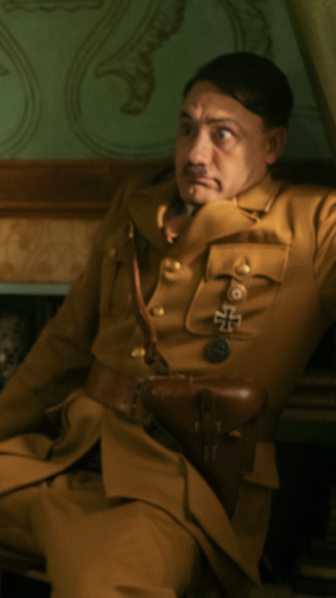 1080x1920   Фильм Jojo Rabbit - Mobile Abyss