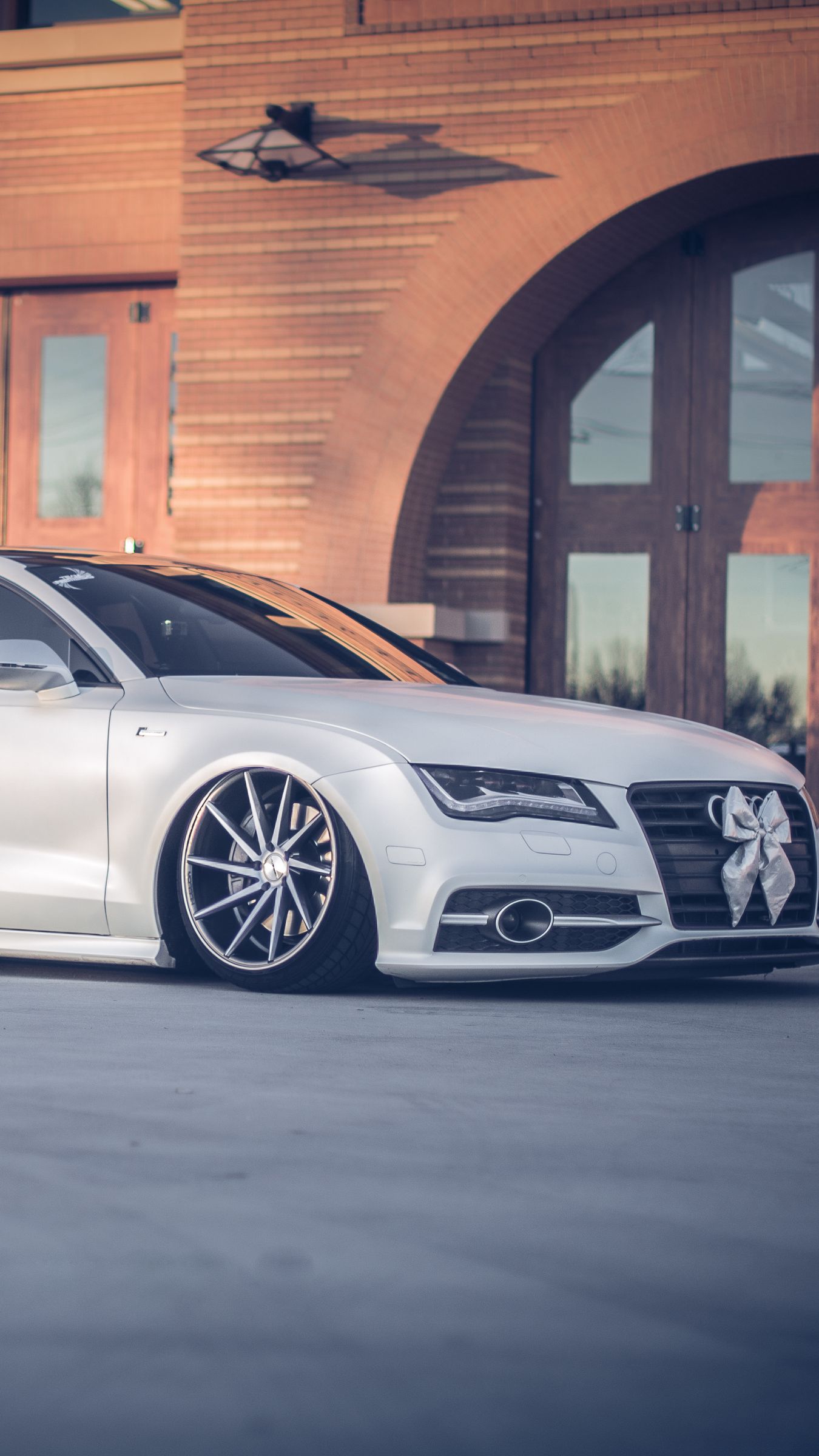 1350x2400  audi S7 обои - обои пещера 