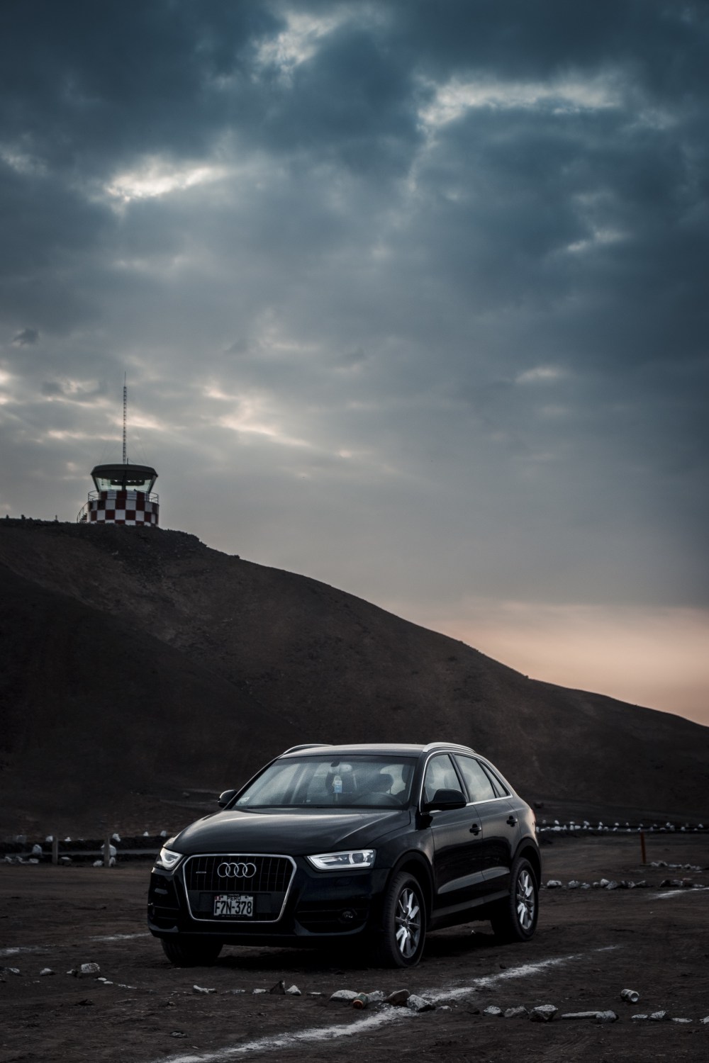 1000x1500  Best Audi q3 iPhone HD Wallpapers - iLikeWallpaper