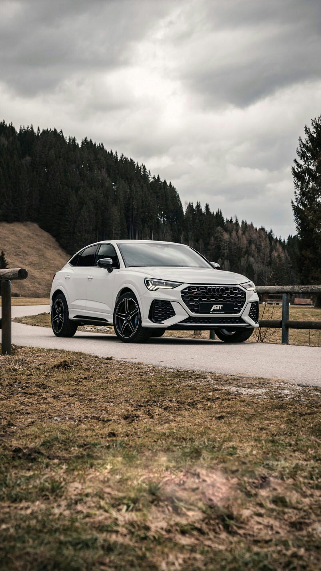 1125x2000   audi Q3 Sportback 2019 4K Ultra HD Mobile обои 