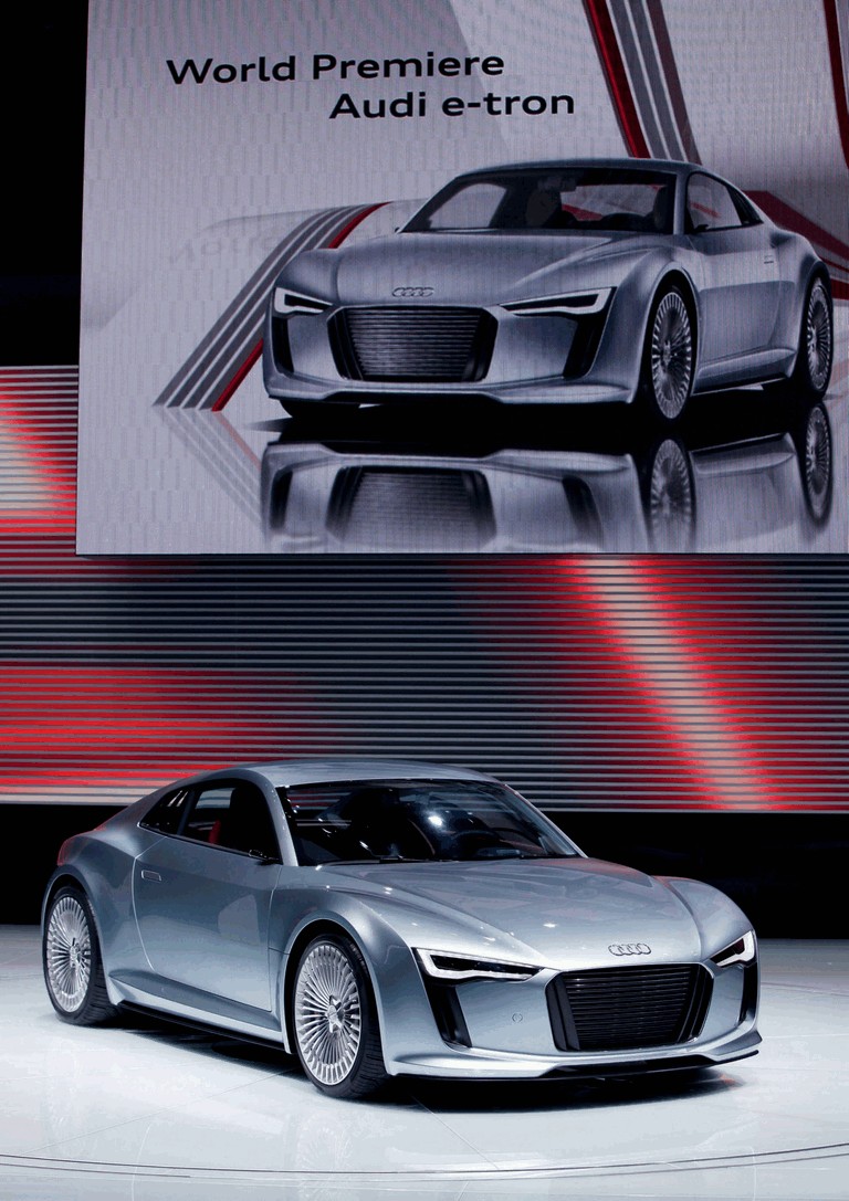 768x1087  AUDI A9 Обои - Обои пещера 