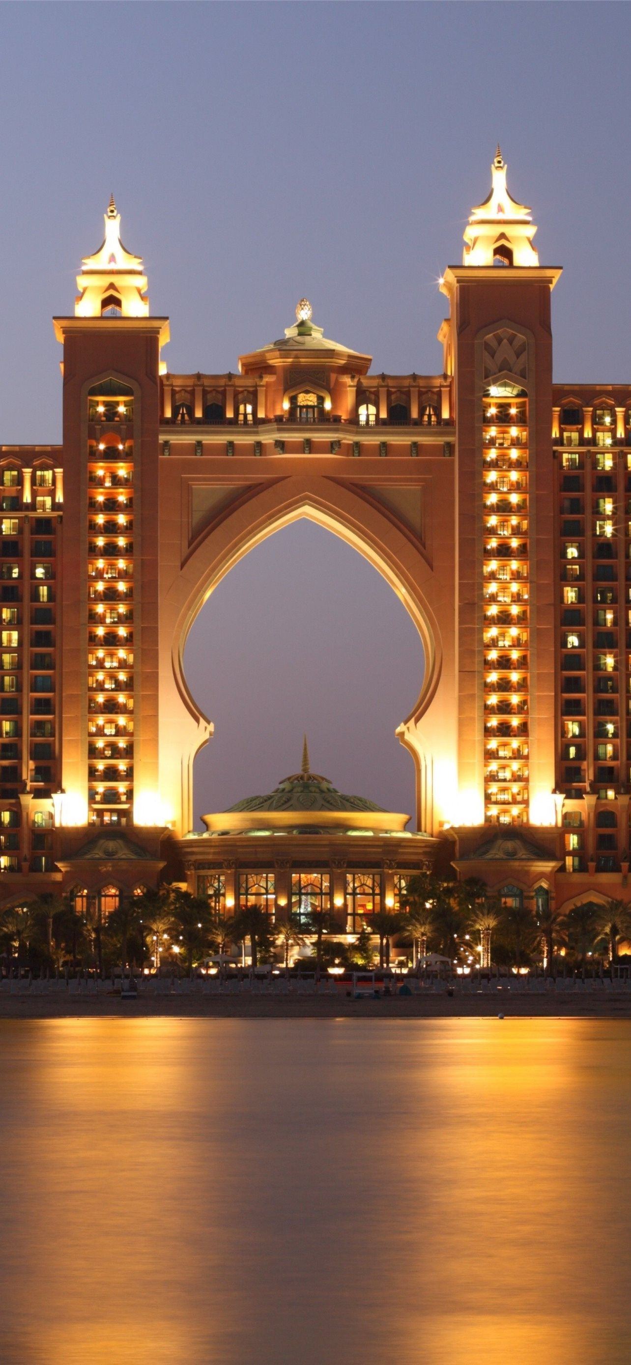 1284x2778  Photos: Abu Dhabi – Baedeker