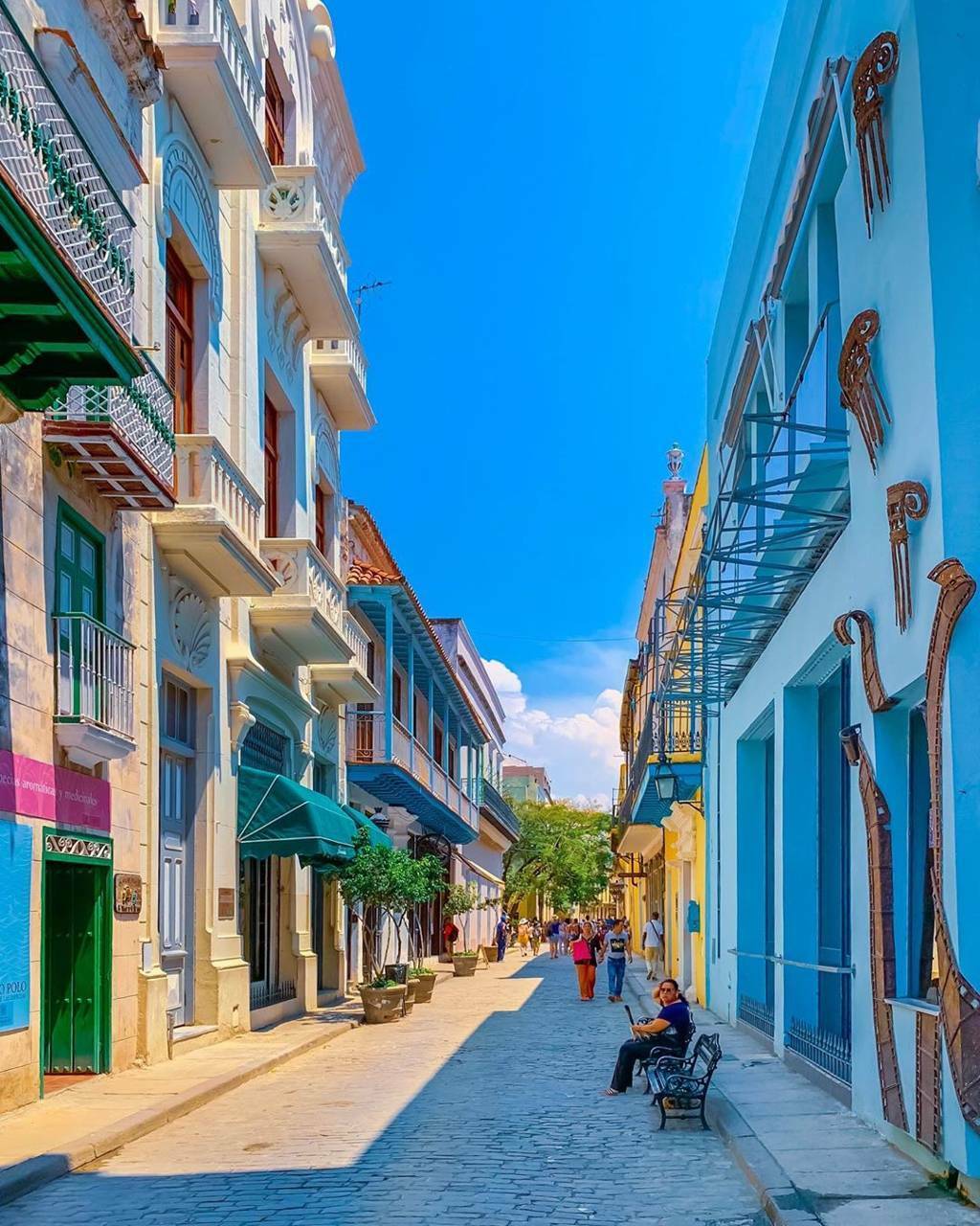 1024x1280  habana Cuba Images | Бесплатные векторы, Стоковые фотографии \ U0026 PSD | Page 2