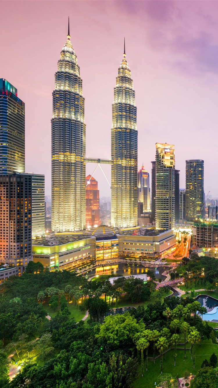 750x1334  download обои 800x1420 Ночной город, здания, архитектура, Куала -Лумпур, Малайзия iPhone SE/5S/5C/5 для Parallax HD фон 