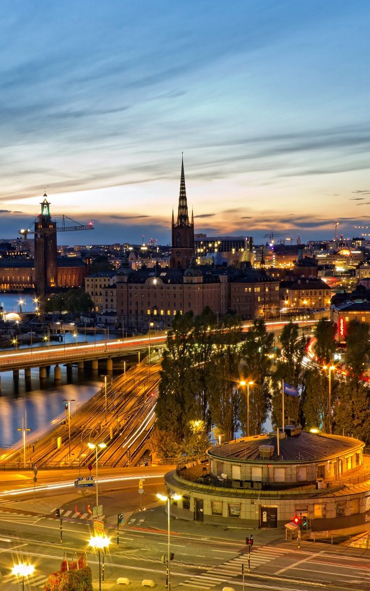 736x1177  Download Уолл 1350x2400, здания, город, Стокгольм, Швеция iPhone 8+/7+/6S+/6+для параллакса HD фоновое , Sunrise, Clouds, Sky, OS #849 