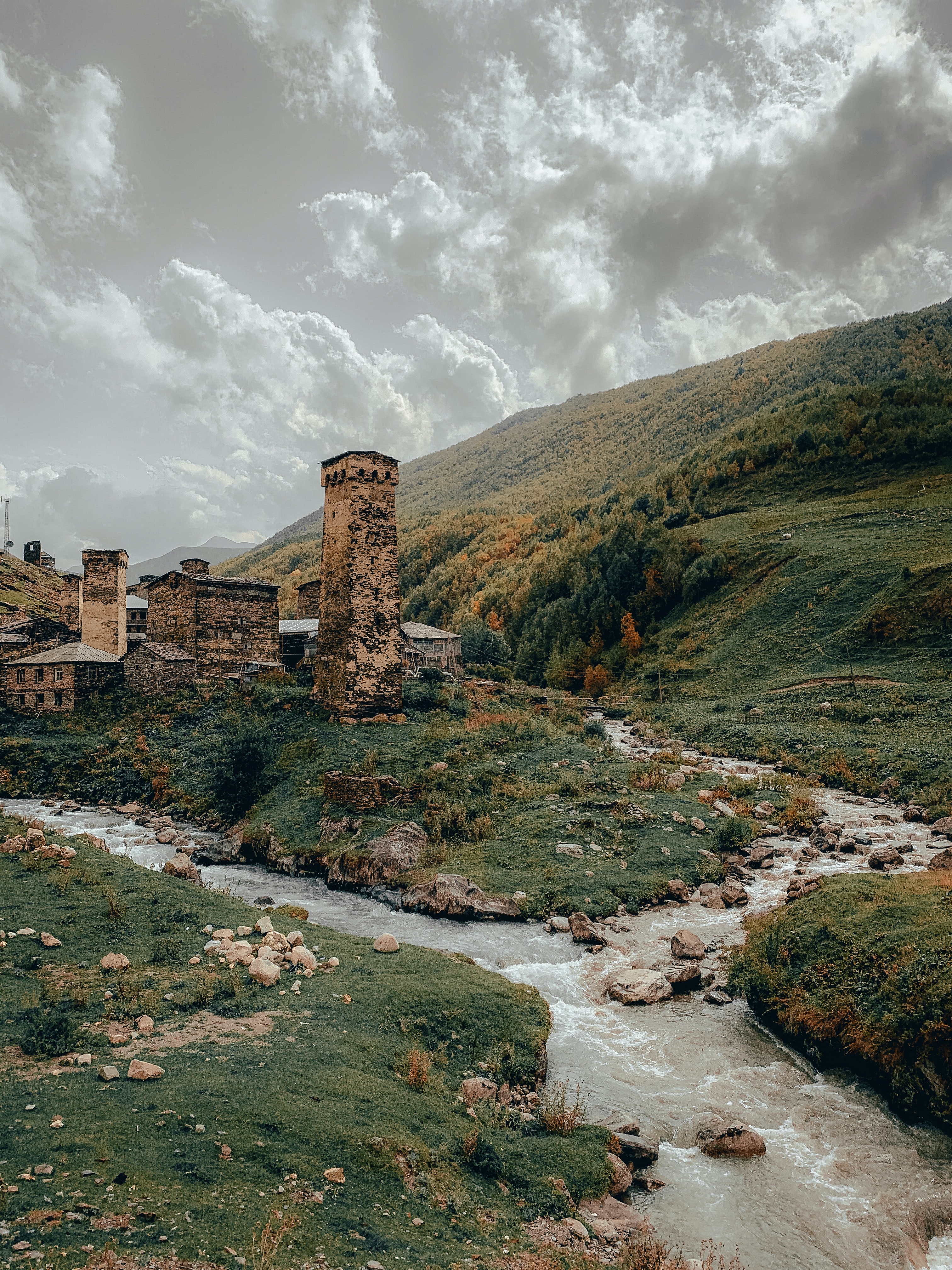 3024x4032  colorful Pictures с грузинскими мотивами на склоняющейся башне Tbilisi stock Photo by © Magdalena.paluchowska 44369783