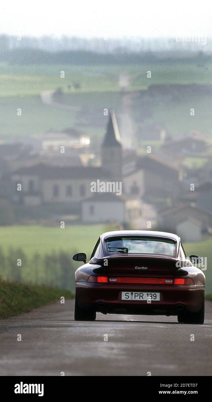 735x1390  Porsche 911 Carrera S 2019 4K обои | HD обои | ID #27158 