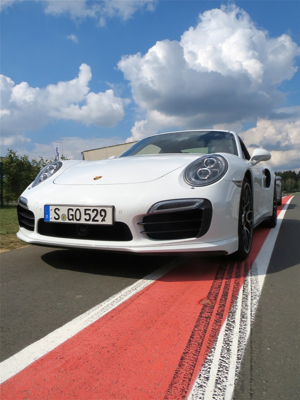 960x1280  PORSCHE 911 Turbo S Wallpapers HD для Android - APK Download