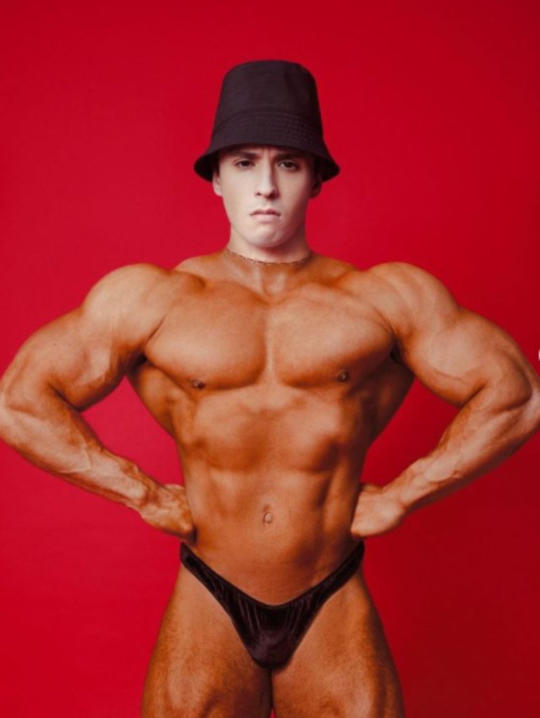 770x1024  Slava Marlow Photos (19 из 19) | Last.fm 