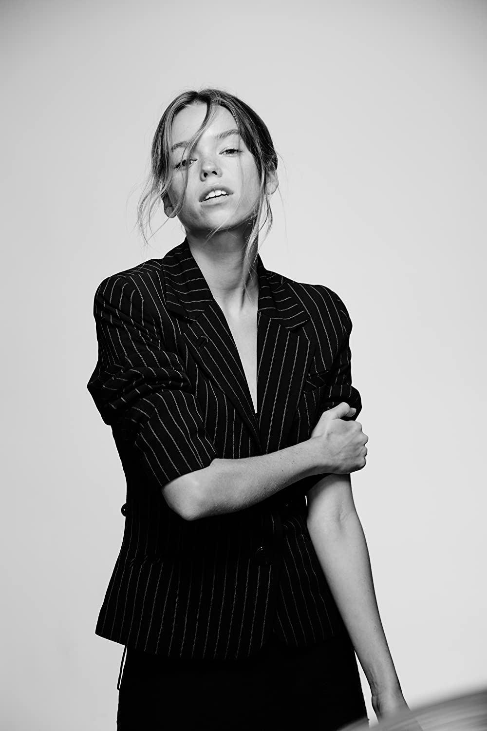 1000x1500   Die Schöne und Das Biest: Milly Alcock Als Prinzessin Rhaenyra Targaryen Mit Einem der Zehn Drachen Ihrer Famili Daily Telegraph