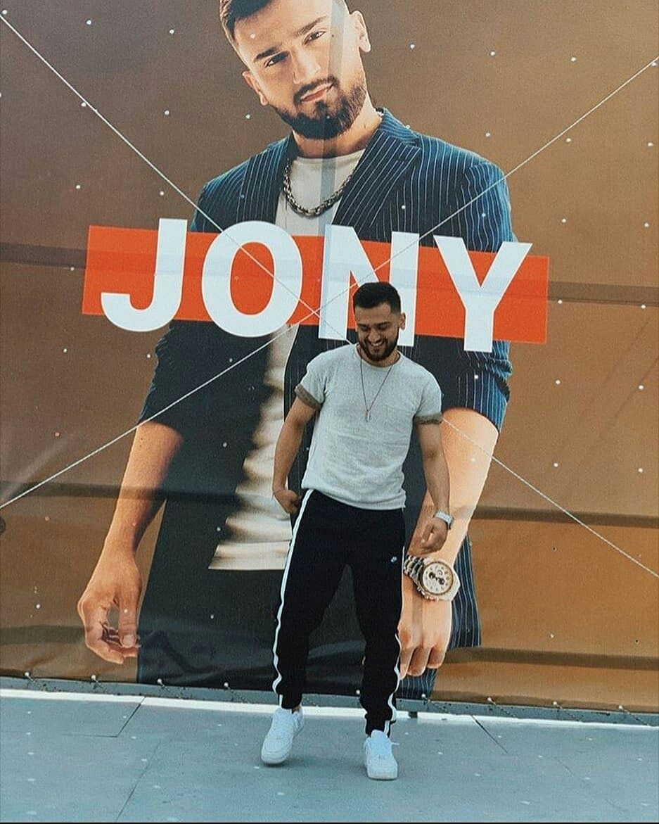 937x1171  Jony.me - Jony.me updated their cover photo.