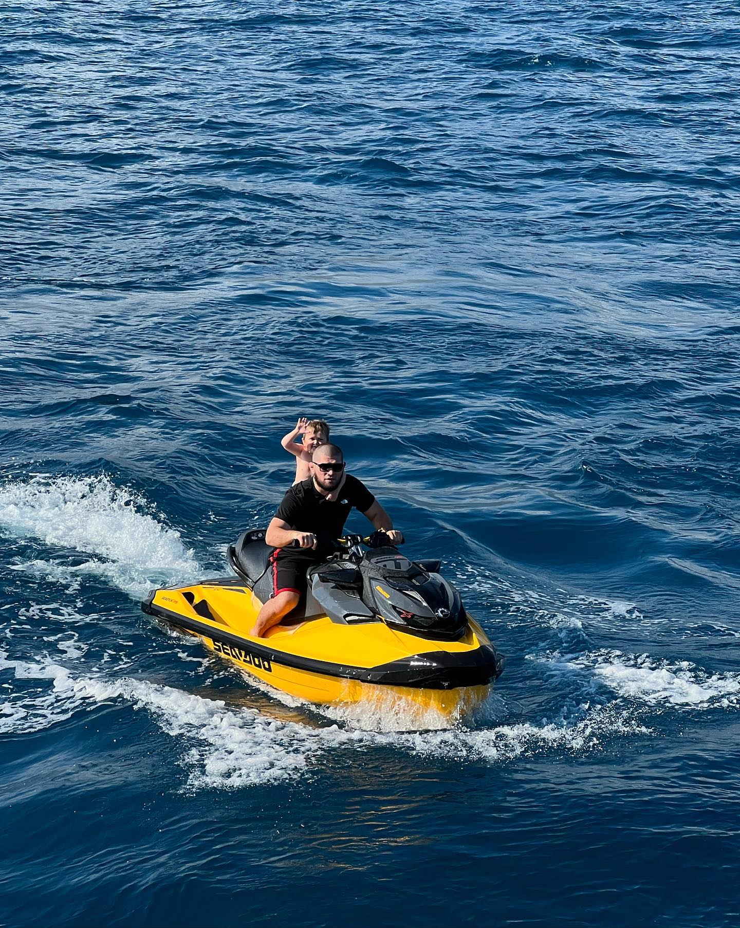 1440x1805  watch: Даниэль Кормир: 9798803004769: книги. Поедает смертельный удар от интернет -сенсации Hasbulla по адресу UFC 267