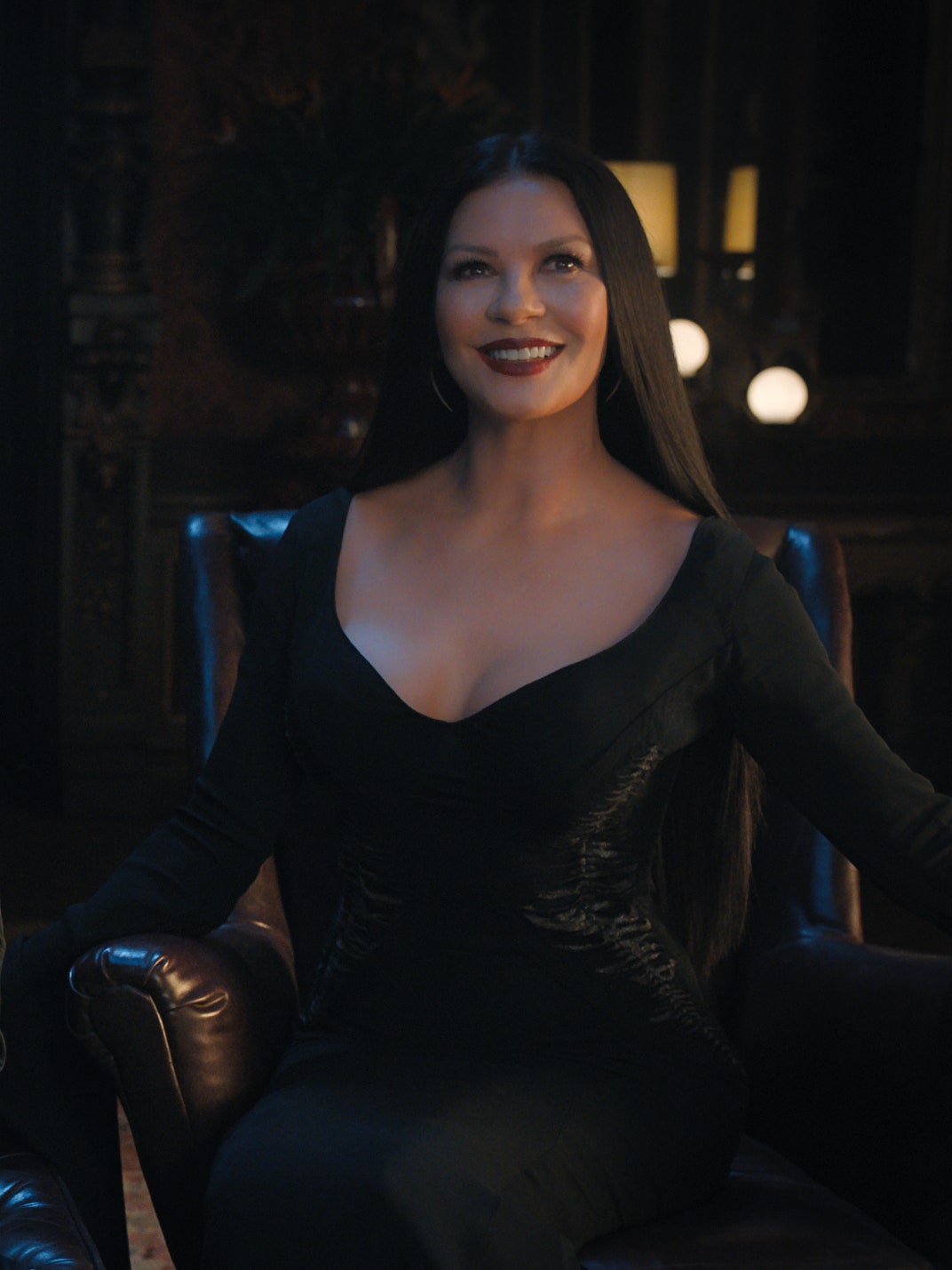 1072x1429   \ "Среда addams \" auf netflix: so sieht tim burtons mit spannung erwartete serie aus | GQ Германия 