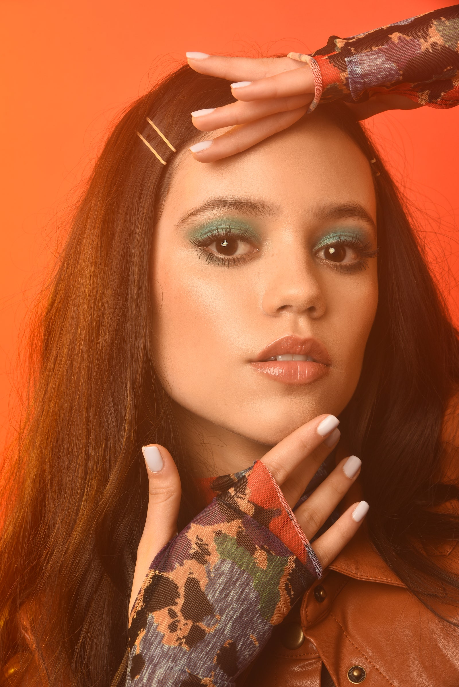 1600x2397  Jenna Ortega обои от Saruanju - Скачать на Zedge ™ | 2C15