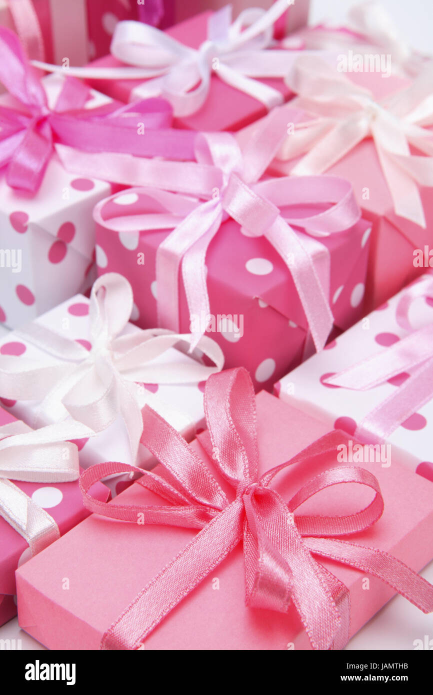 866x1390  DWAYNE JOHNSON \ U0026 Jason in Fast \ U0026 Furious Presents - Hobbs \ U0026 Shaw 4k Ultra HD Мобильные обои, телефон, рождество, подарок, золото, праздник, логотипы, подарок, ribbon, starse, hd -телефон, рождество, золото, праздник, логотипы, подарок, ribbon, hd -телефон. обои | Peakpx