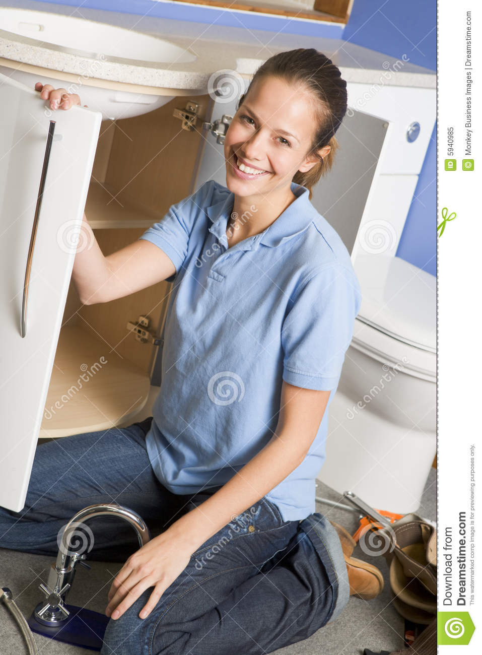 957x1300  pin от rohit on House Interior | Дом интерьер, домашний декор, круглая зеркальная ванная комната 