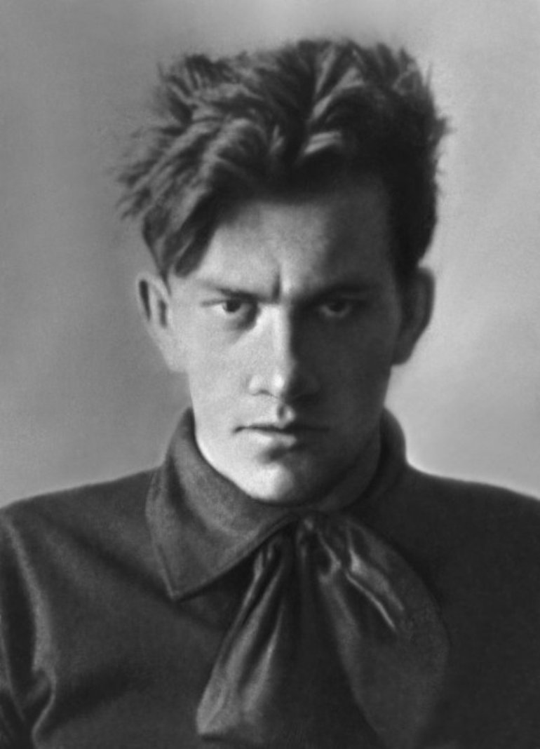 770x1068   Владимир -кар Last.fm 