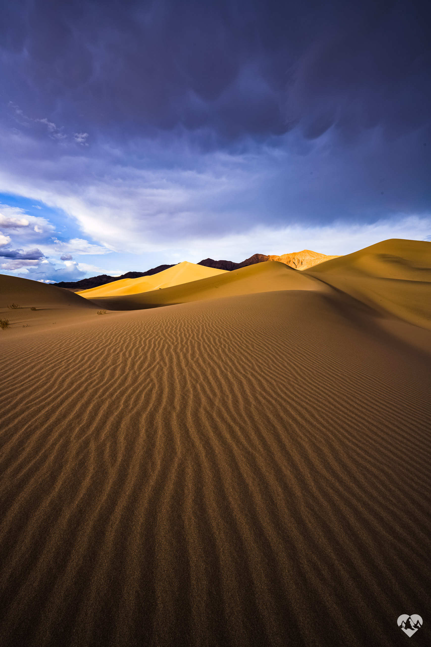 1707x2560  february 2023 Календарь обои! Творческий MMORPG! '