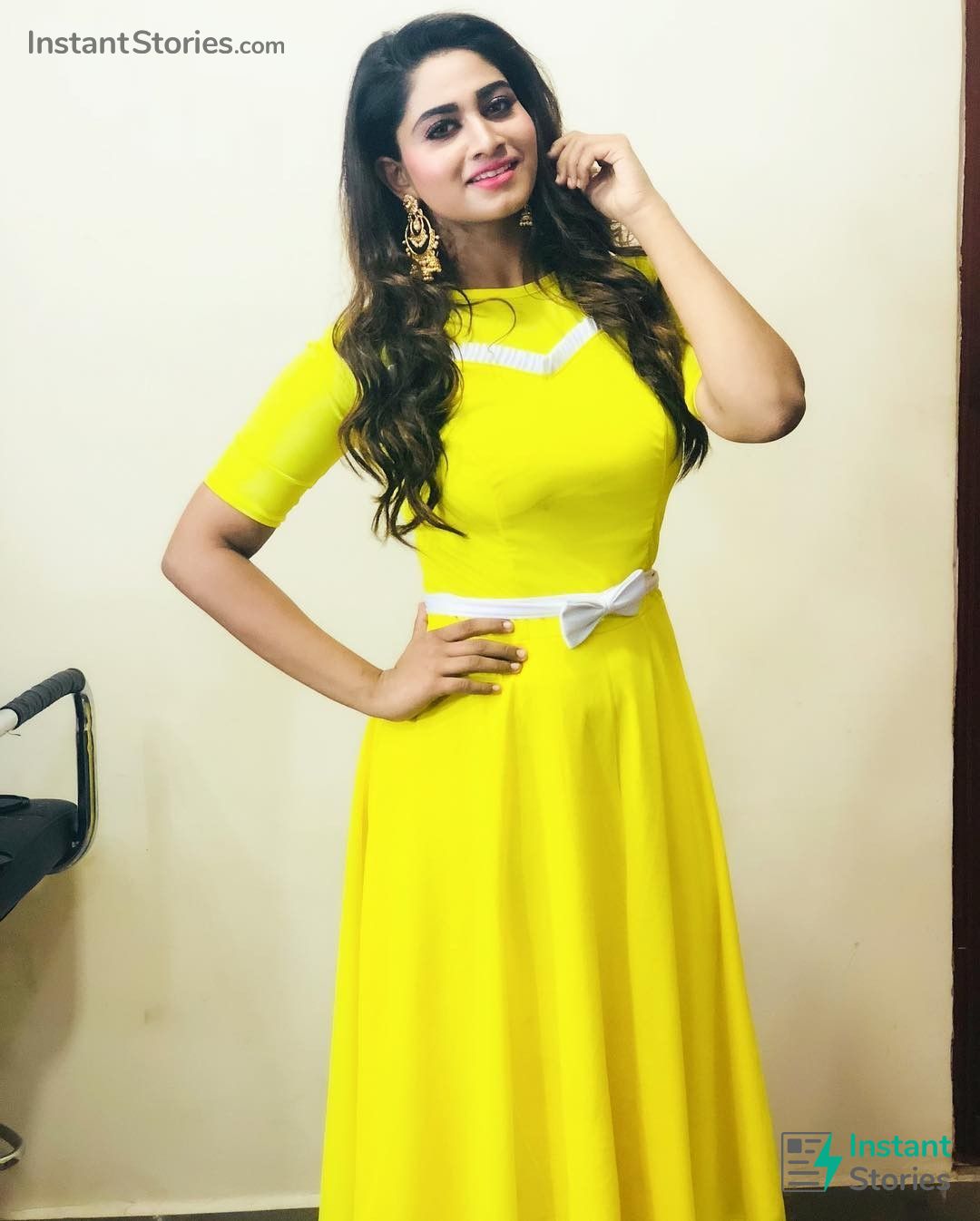 1080x1346  Кристен Стюарт Черное платье с лицом крупного плана HD Images 