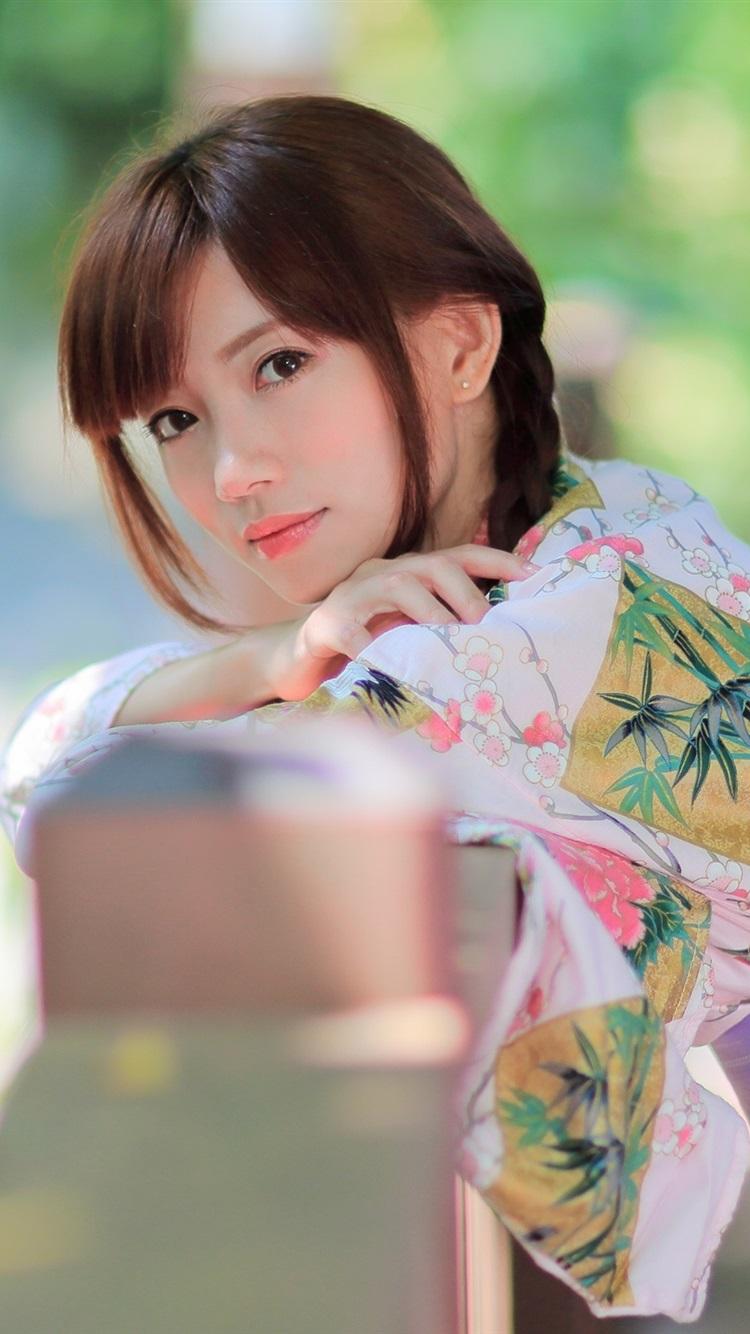 750x1334  japan Girl Wallpapers - обои пещера 