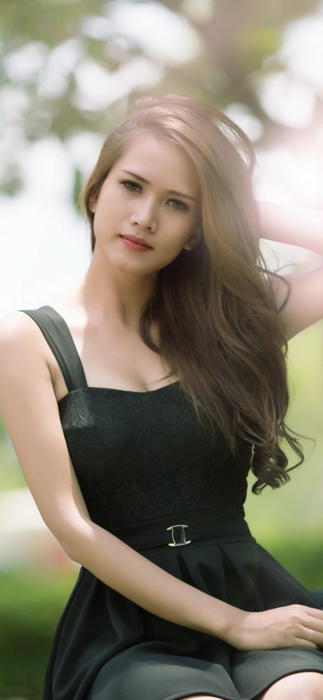 1125x2436   HD обои: профиль, девушка, брюнетка, леди, волосы, один человек, настоящие люди | Обои Flare