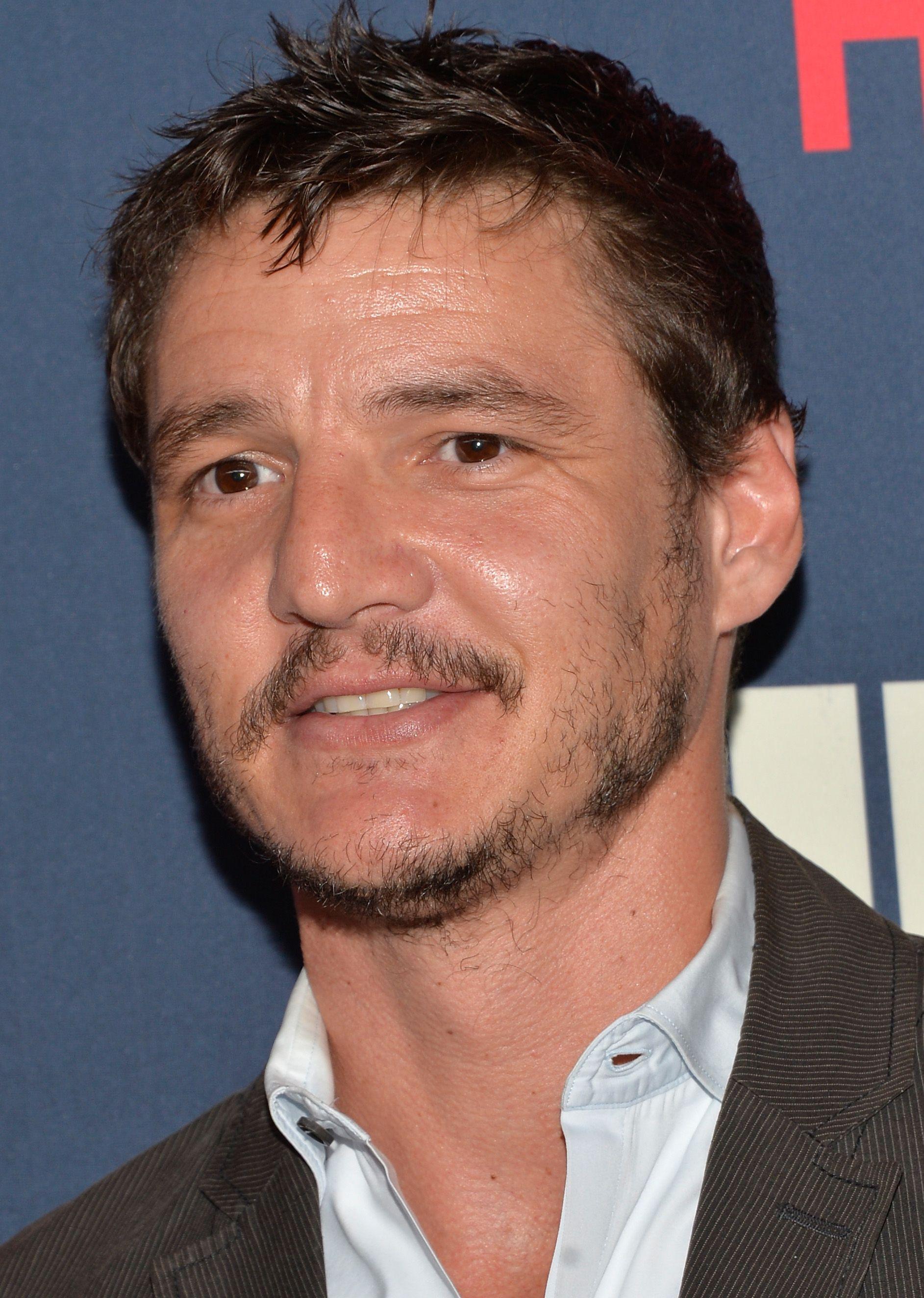 1885x2648  Pedro Pascal Wallpapers - Top Free Pedro Pascal Backgrounds -  WallpaperAccess