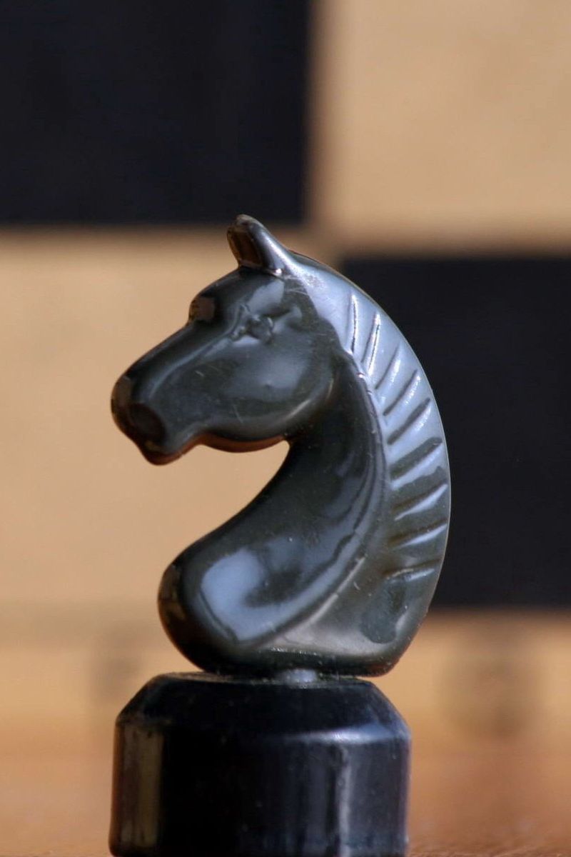 800x1200   Knight Wallpaper от Graphistun1919 - Скачать на Zedge ™ | 84C4